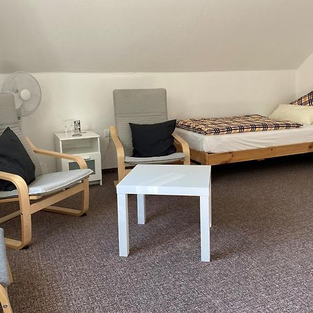 Gaestehaus Falkenhof Westensee Quarto foto